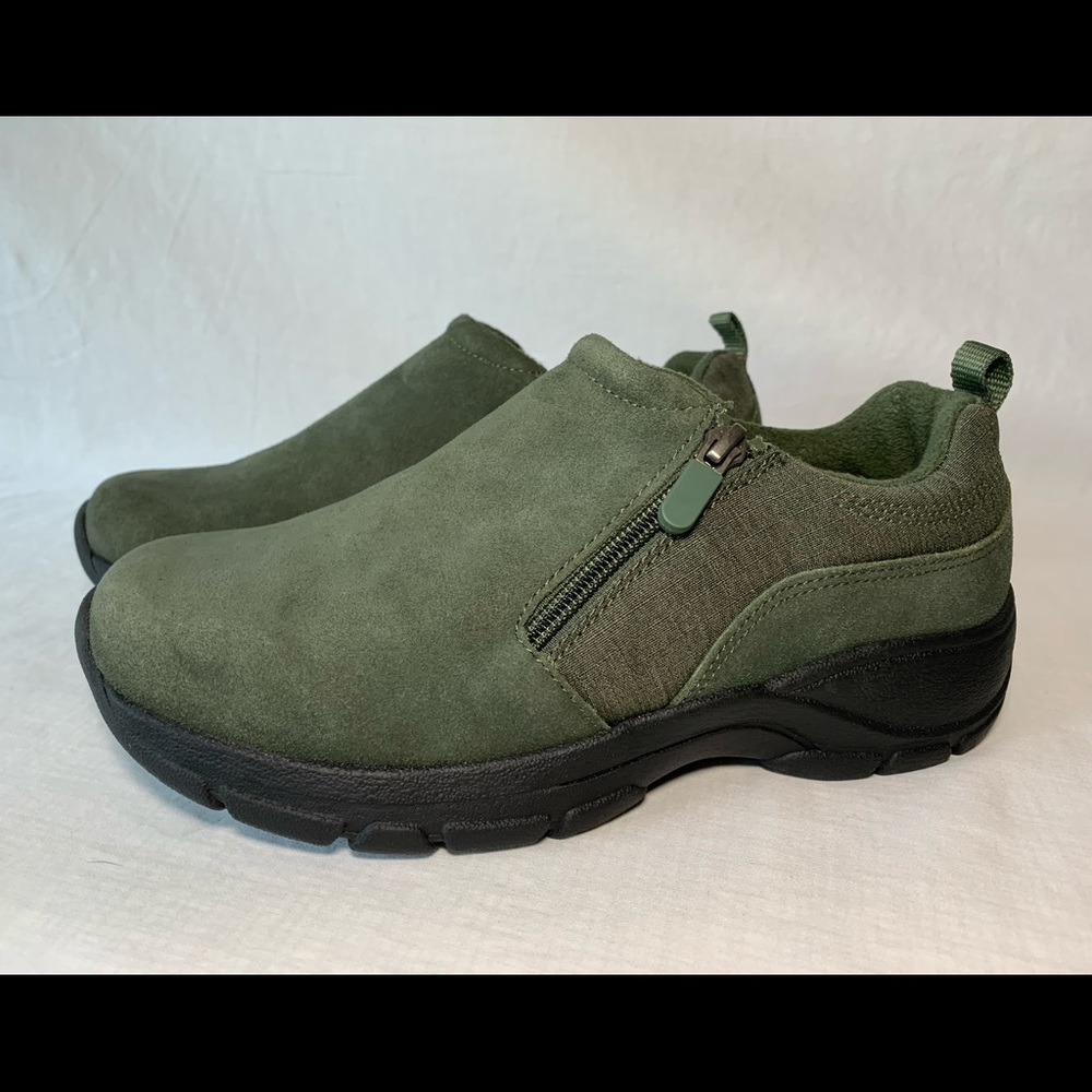 Land’s End Suede All-Weather Shoes 7.5D Green